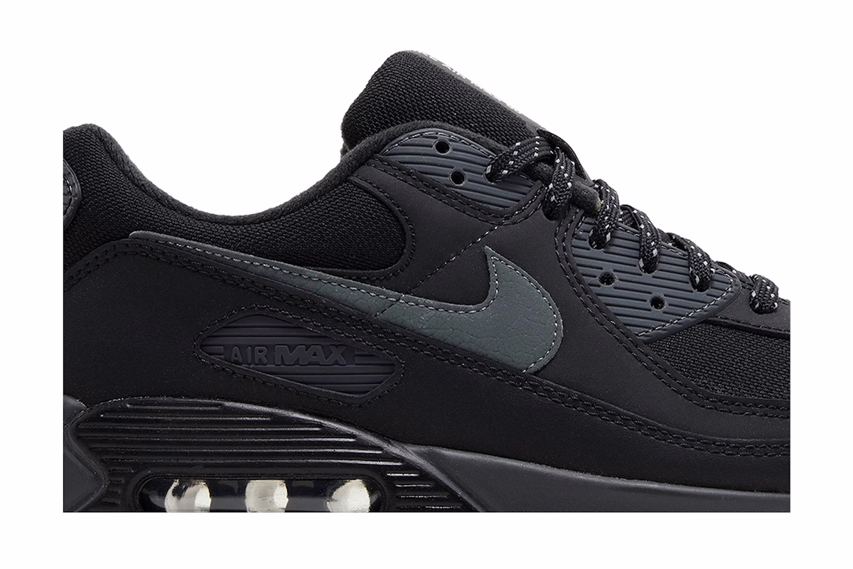Nike Air Max 90 'Black Smoke Grey Gum' FV0387-001