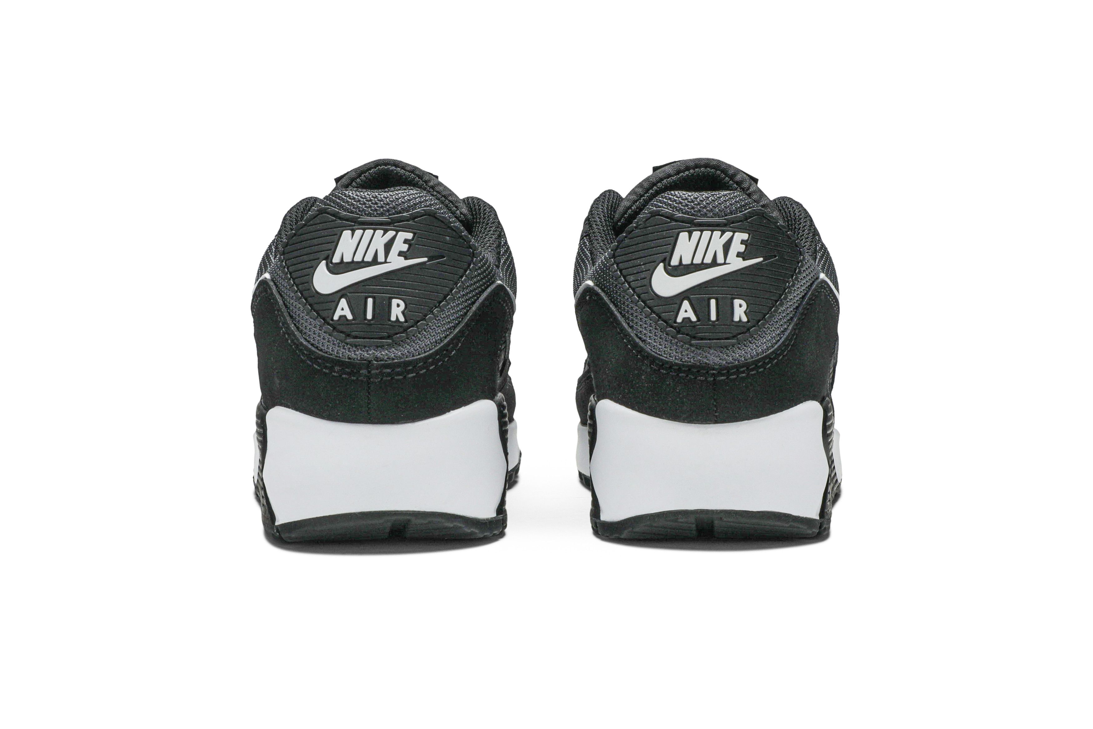 Sizing Nike Air Max 90 ''Schwarz Weiß'' CN8490-002