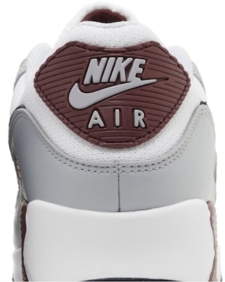 Nike Air Max 90 'Dark Team Red' FN6958-101 Sizing Nike Air Max 90 'Dark Team Red' FN6958-101