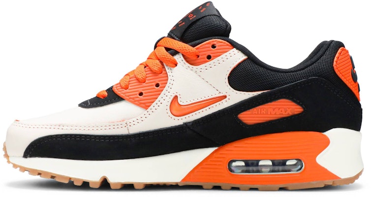 エアマックス90 ホーム&アウェイ (セーフティーオレンジ) CJ0611-100 Lookbook エアマックス90 ホーム&アウェイ (セーフティーオレンジ) CJ0611-100