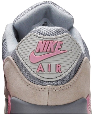 ナイキ エア マックス 90 "ピンクストリング" CW7483-001 Sizing ナイキ エア マックス 90 "ピンクストリング" CW7483-001