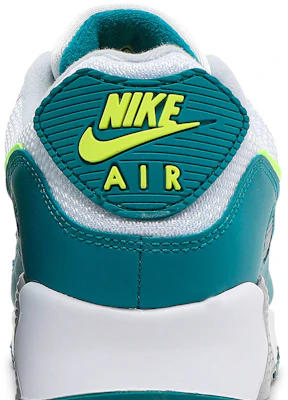 Nike Air Max 90 'Spruce Lime' Hijau Lime CZ2908-100 Sizing Nike Air Max 90 'Spruce Lime' Hijau Lime CZ2908-100