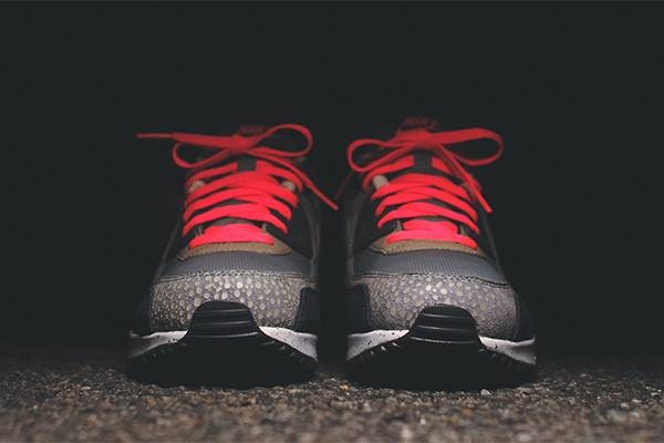 Nike Air Max 90 Bamboo Safari 700155-006 Lookbook Nike Air Max 90 Bamboo Safari 700155-006