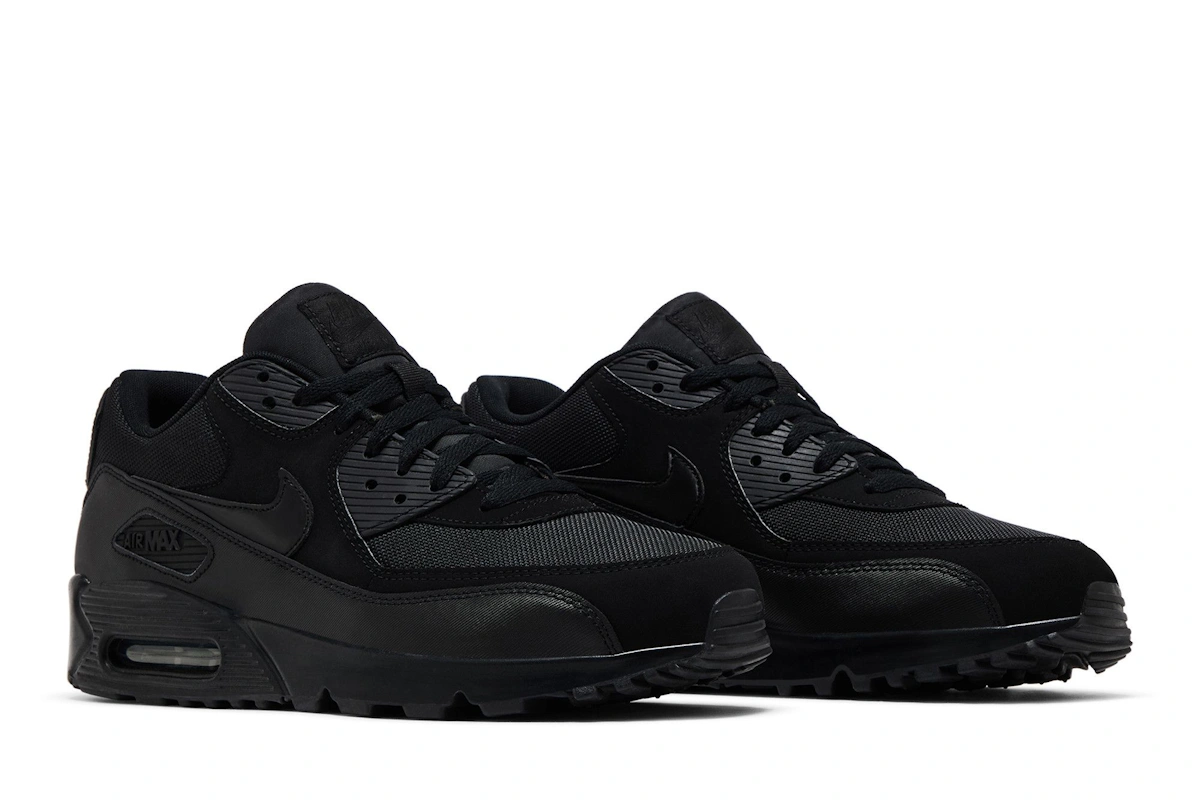 Nike Air Max 90 Essential 'Triple Black' 537384-090