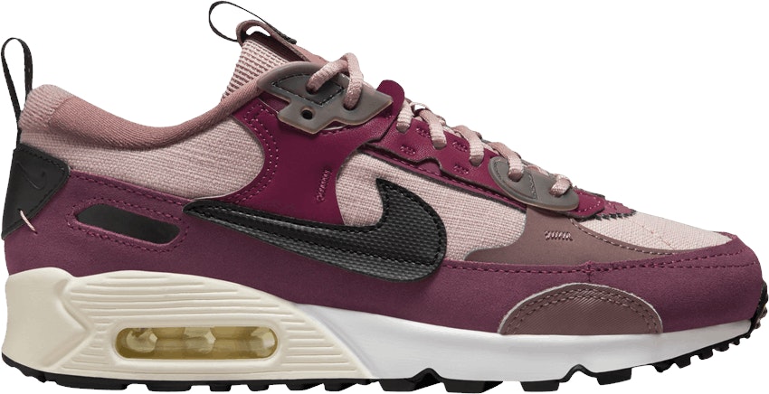 nike-air-max-90-futura-diffused-taupe-women
