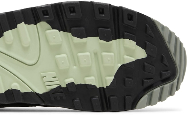 Nike Air Max 90 GORE-TEX 'Black Honeydew' FD5810-001 Purchase Nike Air Max 90 GORE-TEX 'Black Honeydew' FD5810-001