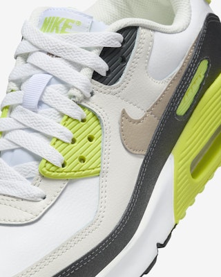 (JR) Nike Air Max 90 Sepatu Pria Wanita HF6358-103 Sizing (JR) Nike Air Max 90 Sepatu Pria Wanita HF6358-103