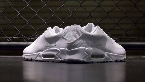 independence day nike air max white
