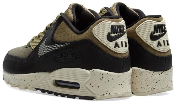 ナイキ エア マックス 90 プレミアム "オリーブ" 700155-203 Lookbook ナイキ エア マックス 90 プレミアム "オリーブ" 700155-203