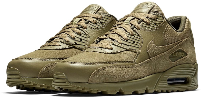耐克Air Max 90高端版中性色橄榄绿橄榄绿 700155-202 Lookbook 耐克Air Max 90高端版中性色橄榄绿橄榄绿 700155-202