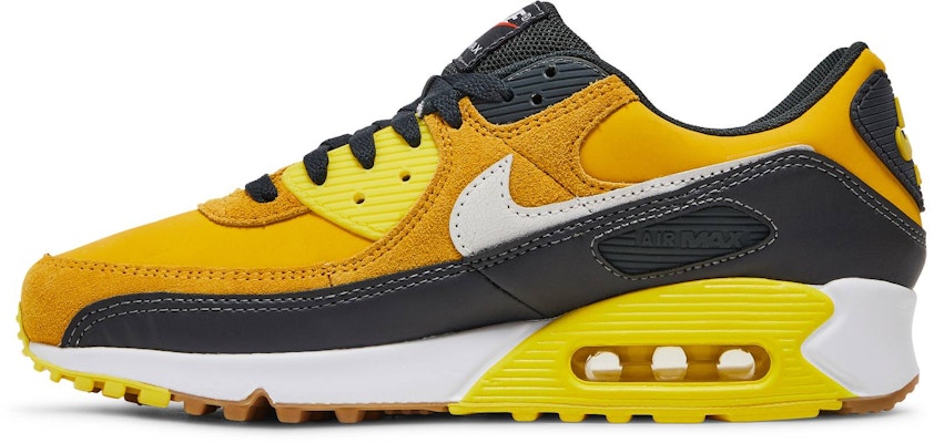 나이키 에어맥스 90 SE '스마일 더' DO5848-700 Lookbook 나이키 에어맥스 90 SE '스마일 더' DO5848-700