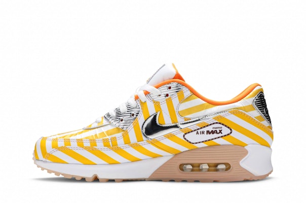 나이키 에어맥스 90 SE '스우시 치킨' DD5481-735 Lookbook 나이키 에어맥스 90 SE '스우시 치킨' DD5481-735