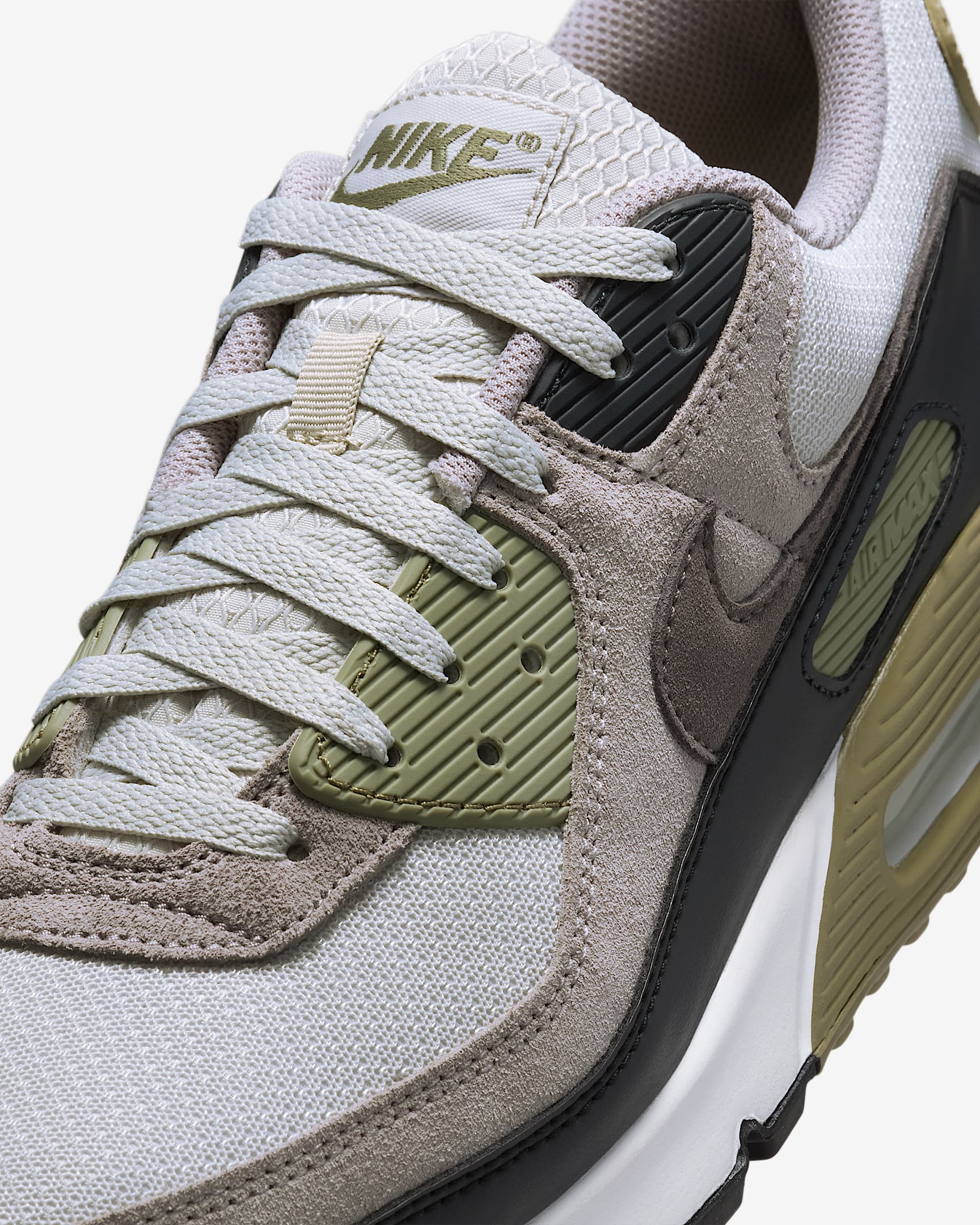 Sizing Sneakers Nike Air Max 90 DM0029-011