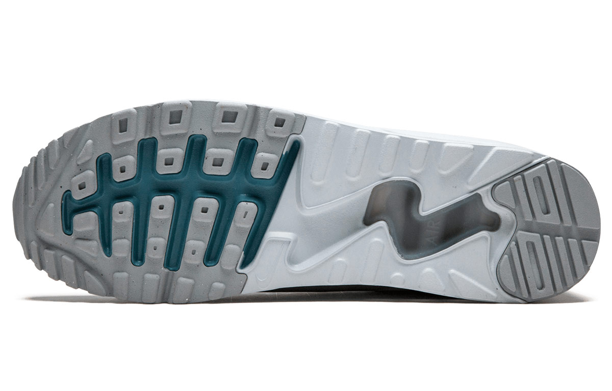 Shop Nike Air Max 90 Ultra 2.0 Essential 煙霧藍/狼灰 875695-001