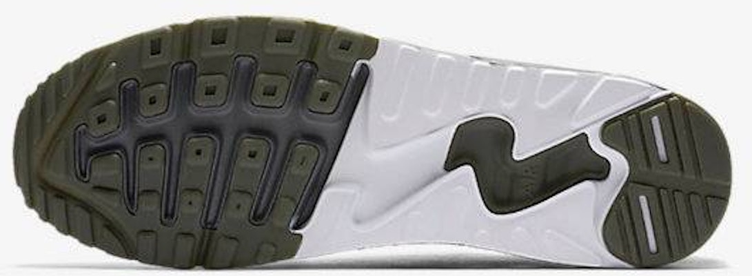 Nike Air Max 90 Ultra Flyknit 2.0 Green 875943-300 Details for Nike Air Max 90 Ultra Flyknit 2.0 Green 875943-300