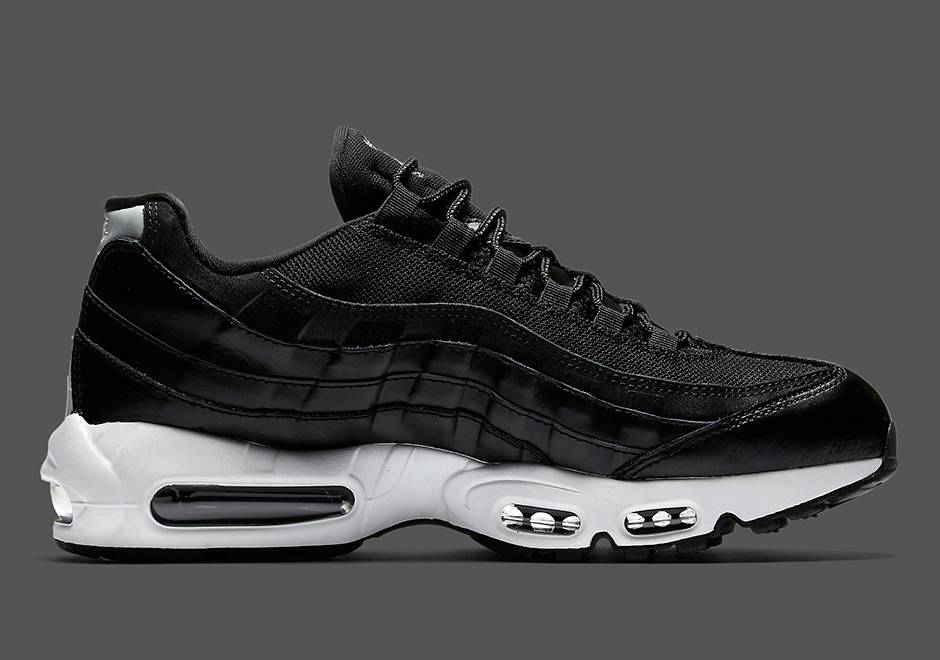 Buy Nike Air Max 95 Rebel Skulls 538416 008 Novelship