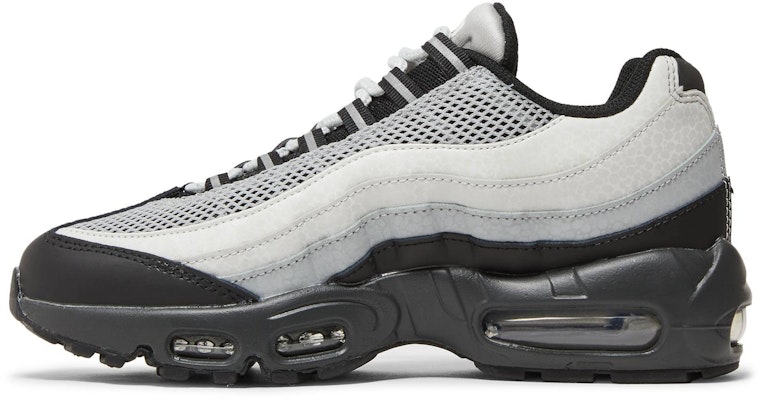 (Women) Nike Air Max 95 'Reflective Safari' DV5581-001 Lookbook (Women) Nike Air Max 95 'Reflective Safari' DV5581-001