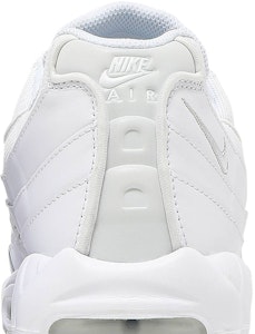 ナイキ エア マックス 95 トリプルホワイト CT1268-100 Sizing ナイキ エア マックス 95 トリプルホワイト CT1268-100