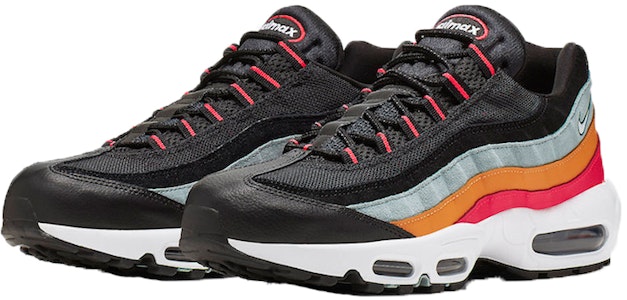 Nike Air Max 95 Essential 黑白 Lookbook Nike Air Max 95 Essential 黑白