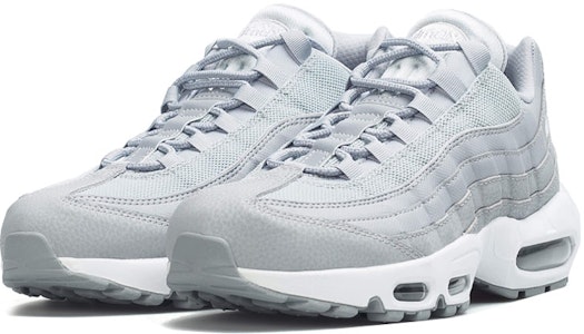 Nike Air Max 95 Essential 'Gris Lobo' 749766-037 Lookbook Nike Air Max 95 Essential 'Gris Lobo' 749766-037