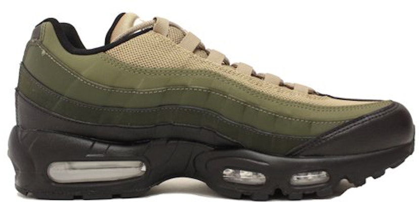 Nike Air Max 95 Essential Black/White ‘Sequoia 749766-024 Order Nike Air Max 95 Essential Black/White ‘Sequoia 749766-024