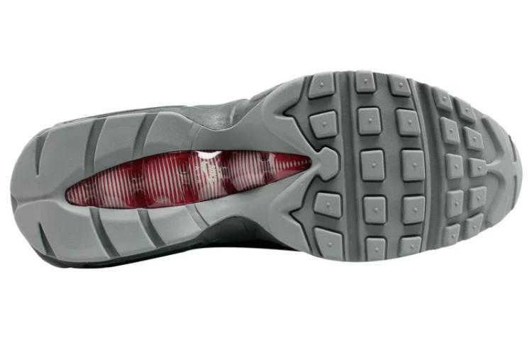 Shop Nike Air Max 95 Gris Rojo Equipo 749766-025