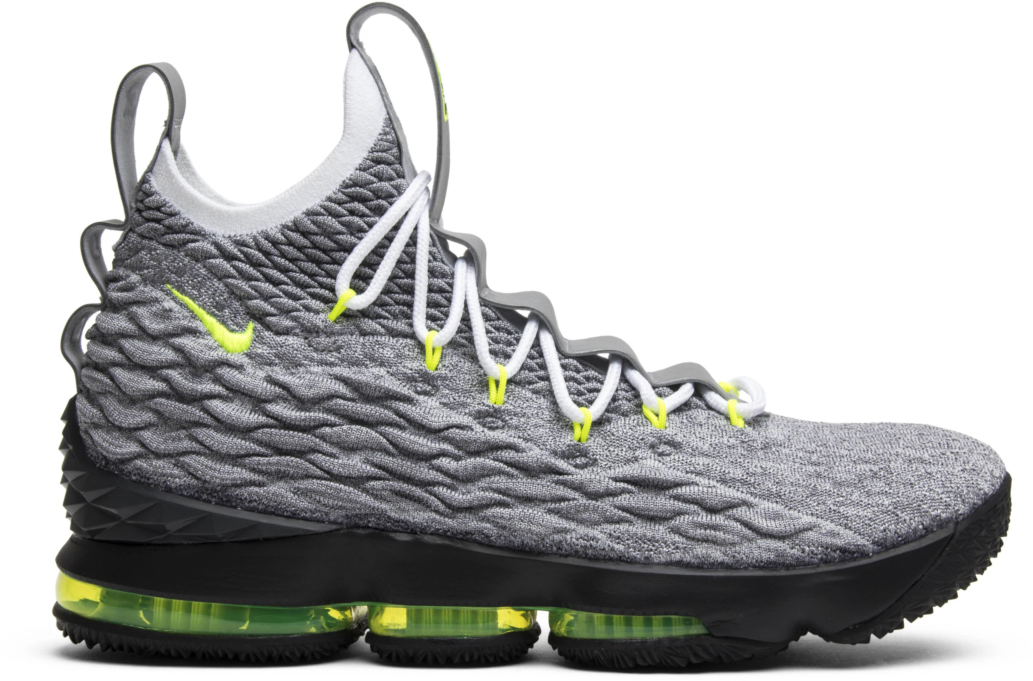 le-bron-15-air-max-95