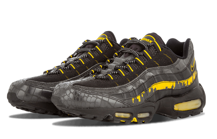 Lookbook Nike Air Max 95 NYC Blackout 330795-001 - Hitam Legam