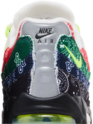 나이키 에어 맥스 95 OG ''빅 버블 - 페이즐리 네온'' IQ0620-100 Sizing 나이키 에어 맥스 95 OG ''빅 버블 - 페이즐리 네온'' IQ0620-100