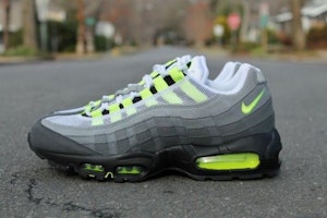 Nike Air Max 95 OG 'Neon' 2012 554970-174 Nike Air Max 95 OG 'Neon' 2012 554970-174