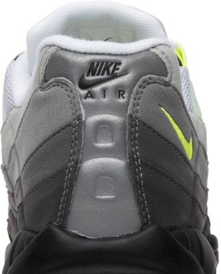 Nike Air Max 95 OG 'Neon' 2015 554970-071 Sizing Nike Air Max 95 OG 'Neon' 2015 554970-071