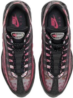 Nike Air Max 95 櫻花 低幫 跑步鞋 男女同款 黑 Shop Nike Air Max 95 櫻花 低幫 跑步鞋 男女同款 黑
