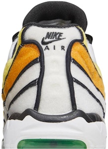 나이키 에어맥스 95 프리미엄 '폴른 라이즈' CV0033-127 Sizing 나이키 에어맥스 95 프리미엄 '폴른 라이즈' CV0033-127