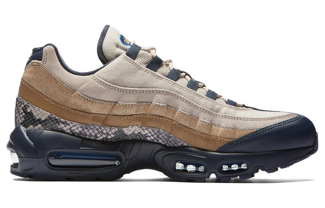 Order Nike Air Max 95 Kulit Ular Newsprint AT6152-001