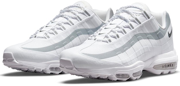 Nike Air Max 95 Ultra 'Putih Reflektif' DM9103-100 Lookbook Nike Air Max 95 Ultra 'Putih Reflektif' DM9103-100