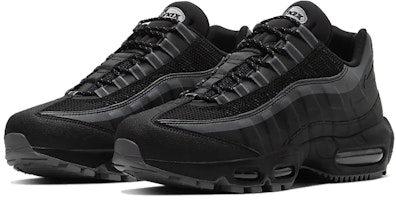 나이키 에어맥스 95 유틸리티 '블랙 쿨 그레이' BQ5616-001 Lookbook 나이키 에어맥스 95 유틸리티 '블랙 쿨 그레이' BQ5616-001