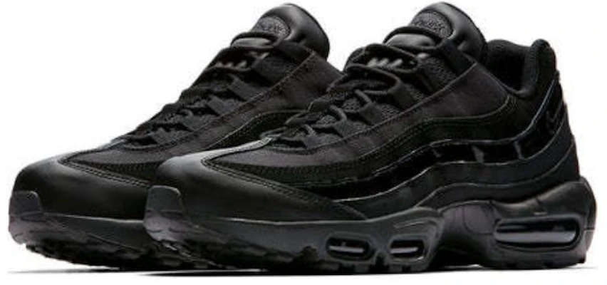 Nike Air Max 95 WE Triple Black AT0042-001 Lookbook Nike Air Max 95 WE Triple Black AT0042-001