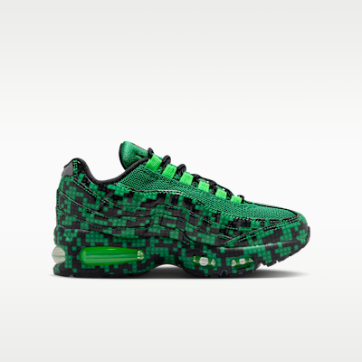 Lookbook (JR) Nike Air Max 95 x LEGO® Koleksi Lucky Green/Hitam/Green Strike/Perak Metalik IO4799-300