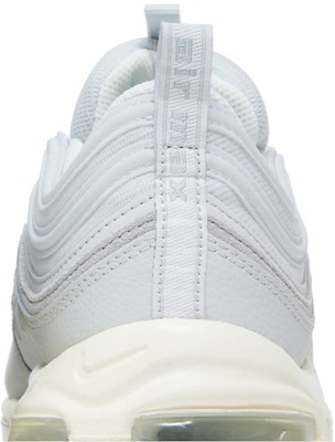 Nike Air Max 97 'Pure Platinum Wolf Grey Sail' DZ2629-001 Sizing Nike Air Max 97 'Pure Platinum Wolf Grey Sail' DZ2629-001