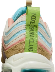 나이키 에어맥스 97 '선 클럽' DM8588-400 Sizing 나이키 에어맥스 97 '선 클럽' DM8588-400