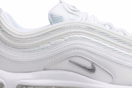 Nike Air Max 97 'Triple White' 921826-101 - Putih Bersih Shop Nike Air Max 97 'Triple White' 921826-101 - Putih Bersih