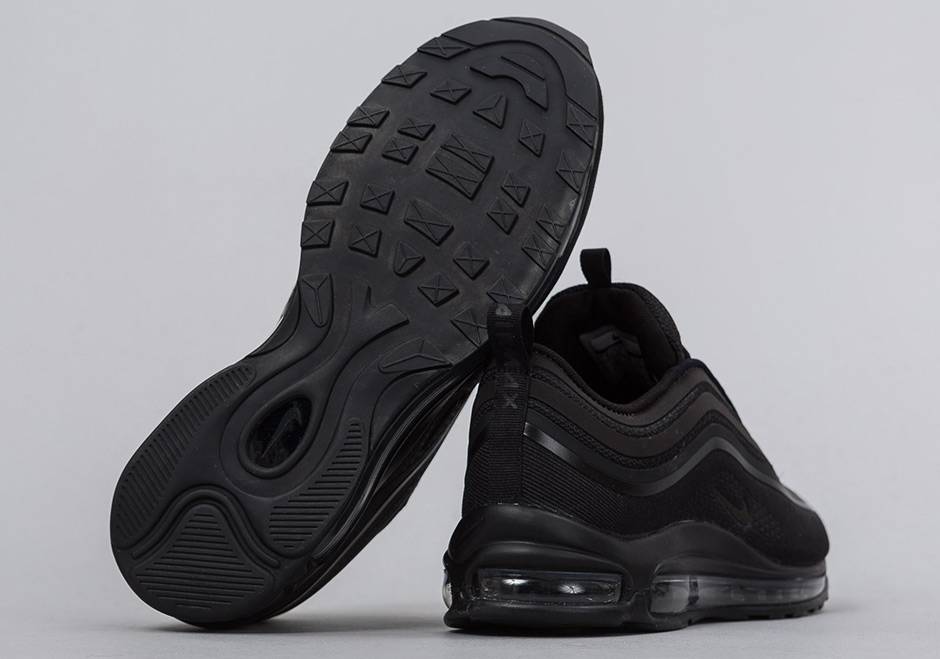 Lookbook 耐吉 Air Max 97 Ultra 17 全黑款 低筒 跑步鞋 男女同款 黑色