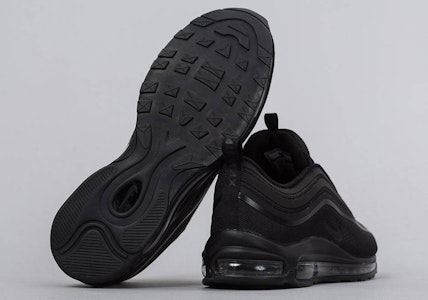 나이키 에어맥스 97 울트라 17 "트리플 블랙" 918356-002 Lookbook 나이키 에어맥스 97 울트라 17 "트리플 블랙" 918356-002