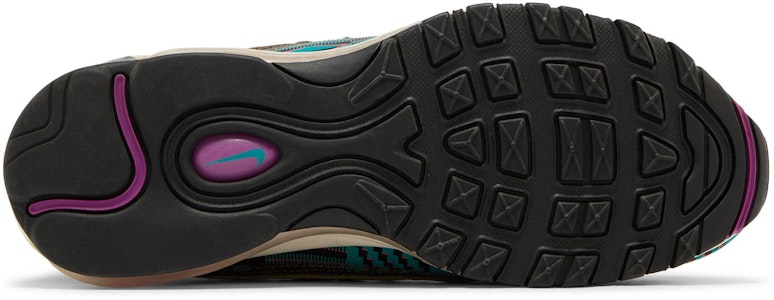 Nike Air Max 98 'Black History Month' Edisi Sejarah Hitam CD6090-001 Shop Nike Air Max 98 'Black History Month' Edisi Sejarah Hitam CD6090-001