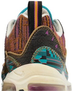 Nike Air Max 98 'Black History Month' Edisi Sejarah Hitam CD6090-001 Sizing Nike Air Max 98 'Black History Month' Edisi Sejarah Hitam CD6090-001