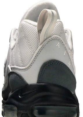 ナイキ エア マックス 98 "ヴァストグレー" 640744-111 Sizing ナイキ エア マックス 98 "ヴァストグレー" 640744-111