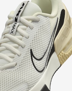 Nike Air Max Alpha Trainer 6 'Venta Leche de Coco' FQ1833-100 Sizing Nike Air Max Alpha Trainer 6 'Venta Leche de Coco' FQ1833-100