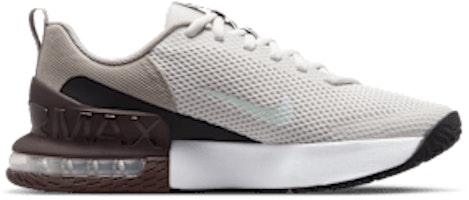 耐克空气马克斯阿尔法训练鞋6 代 FQ1833-008 Lookbook 耐克空气马克斯阿尔法训练鞋6 代 FQ1833-008