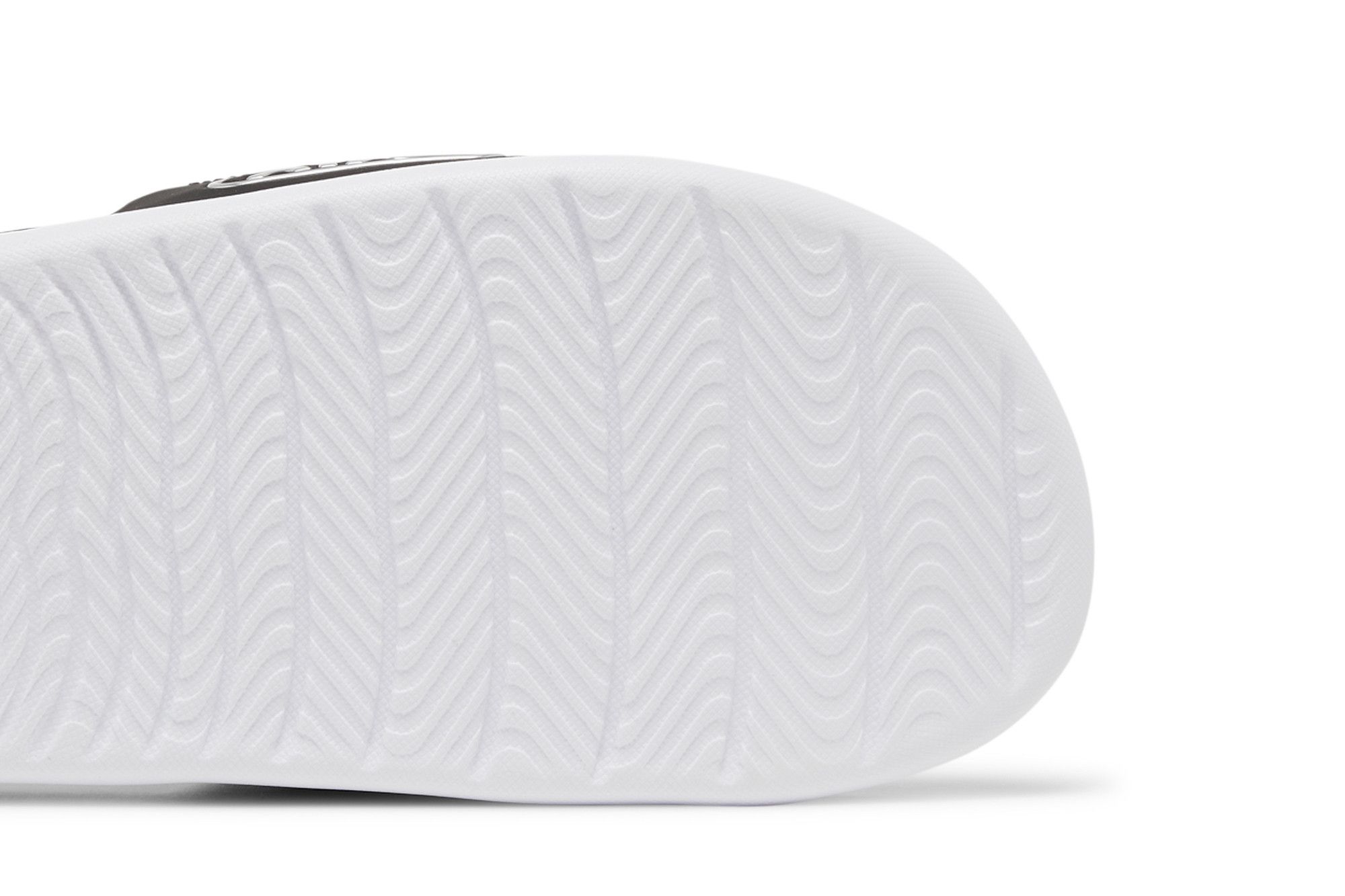 Details for Nike Air Max Cirro Slides 'Black Metallic Silver' DC1460-004