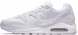 Nike Air Max Command Leather 'Putih' 749760-102